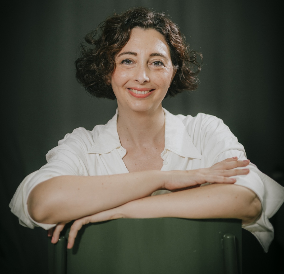 María Sánchez Talavera — Abogada y mentora en negocio, comunicación y legalidad digital